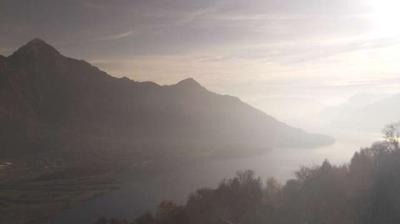 immagine della webcam nei dintorni di Monte Legnone: webcam Montemezzo