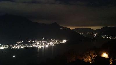 immagine della webcam nei dintorni di Dosso del Liro: webcam Montemezzo