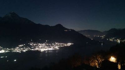 immagine della webcam nei dintorni di Pianello del Lario: webcam Montemezzo