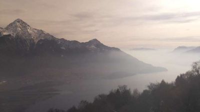 immagine della webcam nei dintorni di Pianello del Lario: webcam Montemezzo
