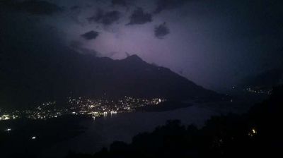 immagine della webcam nei dintorni di Pianello del Lario: webcam Montemezzo