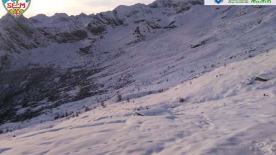 immagine della webcam nei dintorni di Albaredo per San Marco: webcam Val di Mello