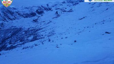 immagine della webcam nei dintorni di Madesimo: webcam Val di Mello