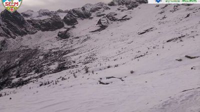 immagine della webcam nei dintorni di Madesimo: webcam Val di Mello