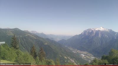immagine della webcam nei dintorni di Colico: webcam Taceno