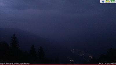 immagine della webcam nei dintorni di Bellano: webcam Taceno