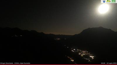 immagine della webcam nei dintorni di Colico: webcam Alpe Giumello