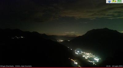 immagine della webcam nei dintorni di Cremia: webcam Alpe Giumello