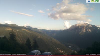 immagine della webcam nei dintorni di Pescegallo: webcam Alpe Giumello