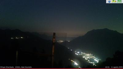 immagine della webcam nei dintorni di Vercana: webcam Alpe Giumello