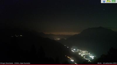 immagine della webcam nei dintorni di Domaso: webcam Alpe Giumello