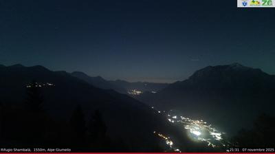 immagine della webcam nei dintorni di Sala Comacina: webcam Alpe Giumello