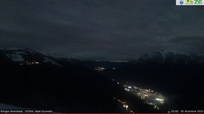 immagine della webcam nei dintorni di Dervio: webcam Alpe Giumello