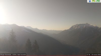 immagine della webcam nei dintorni di Bellano: webcam Alpe Giumello