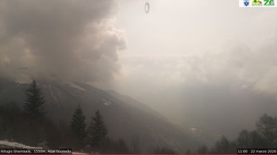 immagine della webcam nei dintorni di Dervio: webcam Alpe Giumello