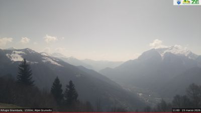 immagine della webcam nei dintorni di Valtorta: webcam Alpe Giumello