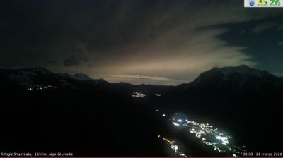 immagine della webcam nei dintorni di Sant'Abbondio: webcam Alpe Giumello