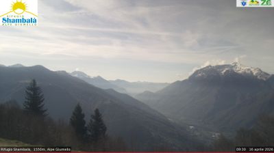 immagine della webcam nei dintorni di Pianello del Lario: webcam Alpe Giumello