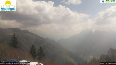 immagine della webcam nei dintorni di Ossuccio: webcam Alpe Giumello