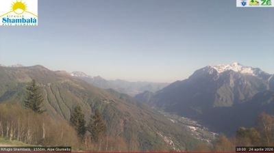 immagine della webcam nei dintorni di Moggio: webcam Alpe Giumello