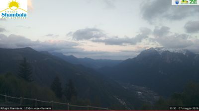 immagine della webcam nei dintorni di Bellano: webcam Alpe Giumello