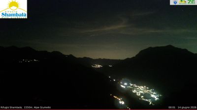 immagine della webcam nei dintorni di Tremezzina: webcam Alpe Giumello
