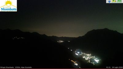 immagine della webcam nei dintorni di Moggio: webcam Alpe Giumello