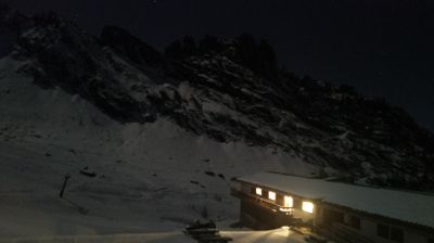 immagine della webcam nei dintorni di Val di Mello: webcam Albaredo per San Marco