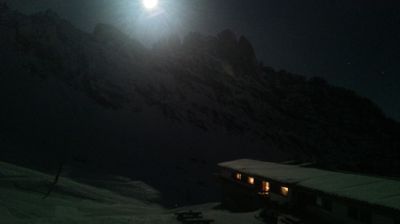 immagine della webcam nei dintorni di Val di Mello: webcam Albaredo per San Marco