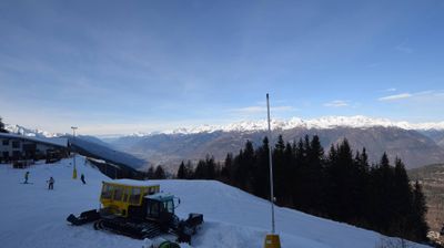 immagine della webcam nei dintorni di Saviore dell'Adamello: webcam Dosso Pasò