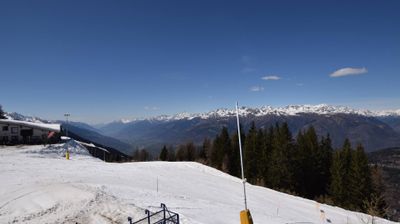 immagine della webcam nei dintorni di Saviore dell'Adamello: webcam Dosso Pasò