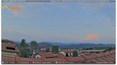 immagine della webcam nei dintorni di Suello: webcam Casatenovo