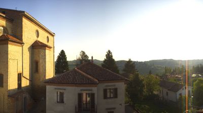 immagine della webcam nei dintorni di Sinio: webcam Benevello