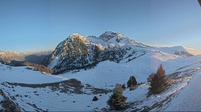 immagine della webcam nei dintorni di Piani d'Erna: webcam Barzio