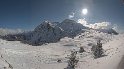 immagine della webcam nei dintorni di Alpe Giumello: webcam Piani di Bobbio