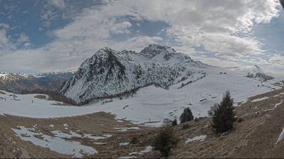 immagine della webcam nei dintorni di Lecco: webcam Piani di Bobbio