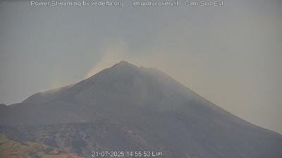 immagine della webcam nei dintorni di Giardini-Naxos: webcam Trecastagni