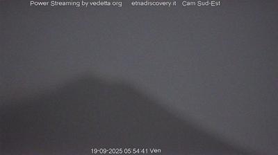 immagine della webcam nei dintorni di Camporotondo Etneo: webcam Trecastagni