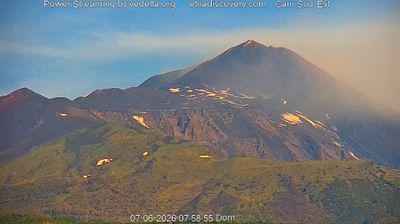 immagine della webcam nei dintorni di Giardini-Naxos: webcam Trecastagni
