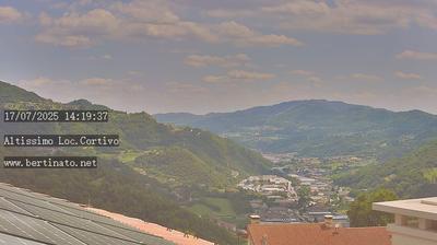 immagine della webcam nei dintorni di Monte di Malo: webcam Altissimo