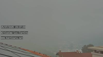 immagine della webcam nei dintorni di Crespadoro: webcam Altissimo