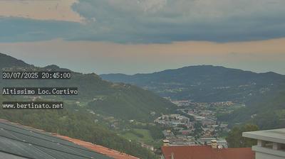 immagine della webcam nei dintorni di Lonigo: webcam Altissimo