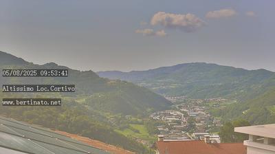 immagine della webcam nei dintorni di Recoaro Mille: webcam Altissimo