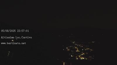 immagine della webcam nei dintorni di Recoaro Mille: webcam Altissimo