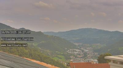 immagine della webcam nei dintorni di Recoaro Terme: webcam Altissimo