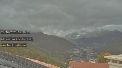 immagine della webcam nei dintorni di Isola Vicentina: webcam Altissimo