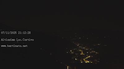 immagine della webcam nei dintorni di Bosco Chiesanuova: webcam Altissimo