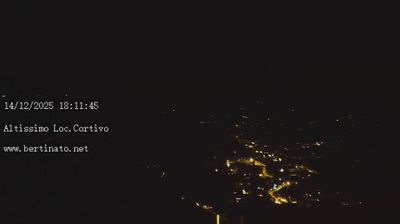 immagine della webcam nei dintorni di Soave: webcam Altissimo