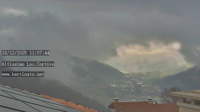 immagine della webcam nei dintorni di Soave: webcam Altissimo