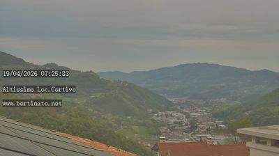 immagine della webcam nei dintorni di Rifugio Campogrosso: webcam Altissimo